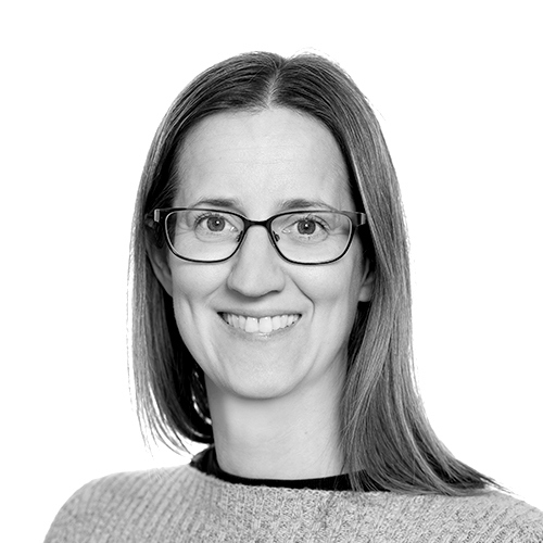 Image of Kelly Hanson